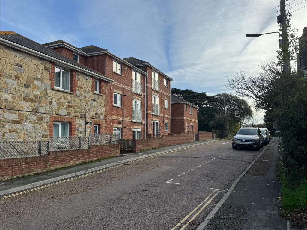 Lot: 8 - FREEHOLD GROUND RENTS - Side View From The Street